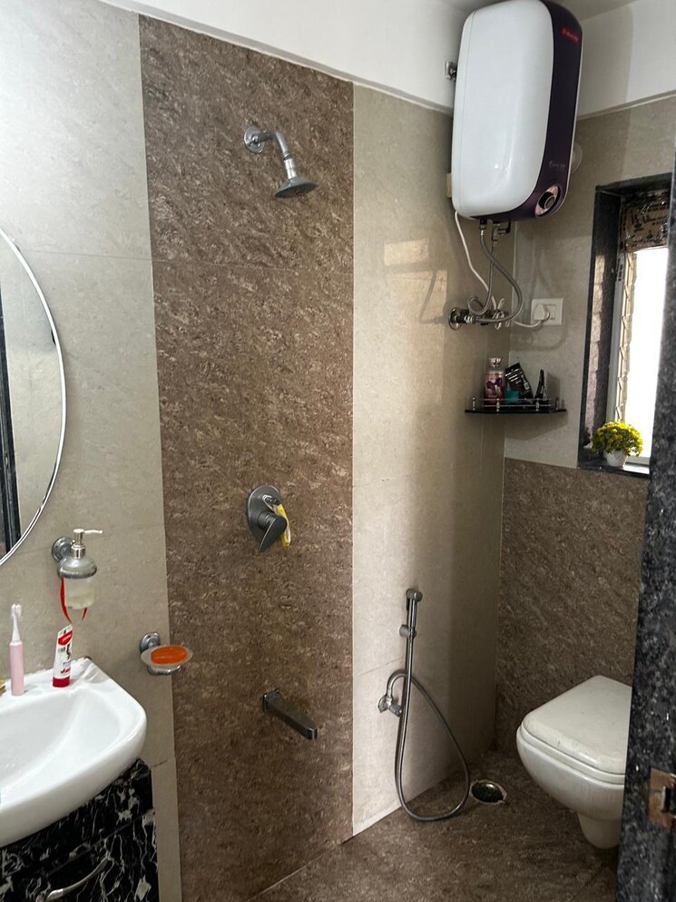 Bathroom, juhi-serenity 3 Bedroom 672 Sq.Ft. Apartment In Ghansoli Navi Mumbai 7316781