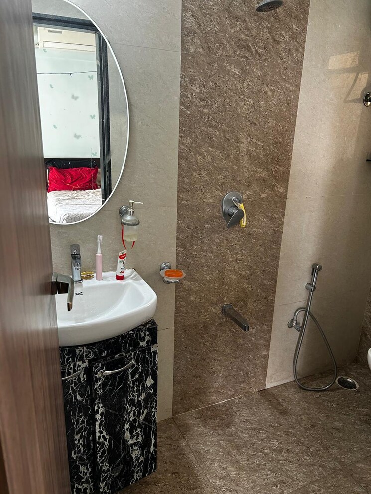 Bathroom, juhi-serenity 3 Bedroom 672 Sq.Ft. Apartment In Ghansoli Navi Mumbai 7316781