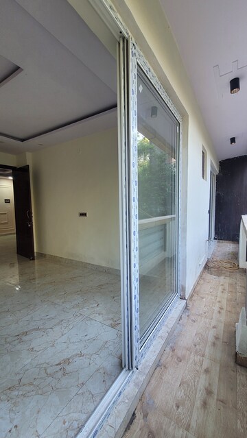 Balcony in 3 BHK Builder Floor at Dilshad Garden – for Sale