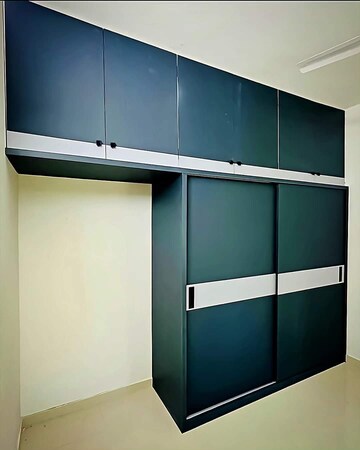 Furnished Amenities in 2.5 BHK Apartment at Signature Global Synera, Sector 81 – for Sale