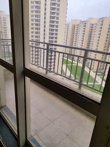 Balcony in 3 BHK Apartment at Jaypee Klassic Shaurya, Sector 134 – for Sale