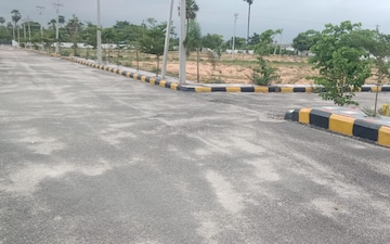 Plot For Sale in Old Bowenpally