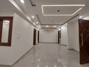 Building Lobby in 4 BHK Builder Floor at Sector 21c – for Sale