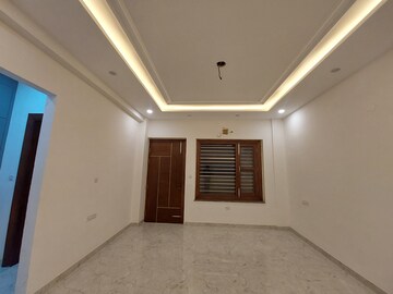 Room in 4 BHK Builder Floor at Sector 21c – for Sale