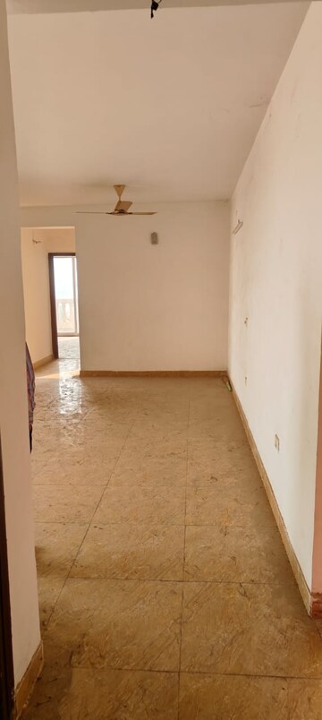 Room in 2 BHK Apartment at Agrasain Spaces Aagman, Sector 70 – for Sale