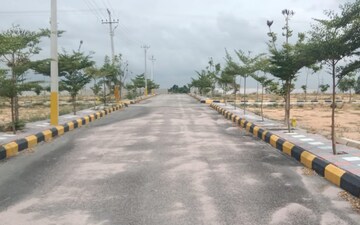 Plot For Sale in Mallapur