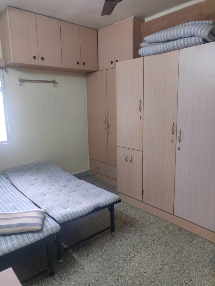 Room, tulshibaugwale-colony 1 Bedroom 590 Sq.Ft. Apartment In Sahakar Nagar Pune 7317448