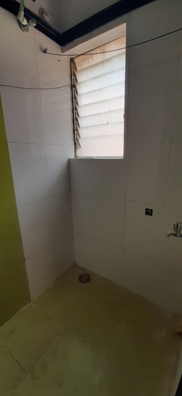 Bathroom, kumar-urban-kk-market 1 Bedroom 621 Sq.Ft. Apartment In Dhankawadi Pune 7317467