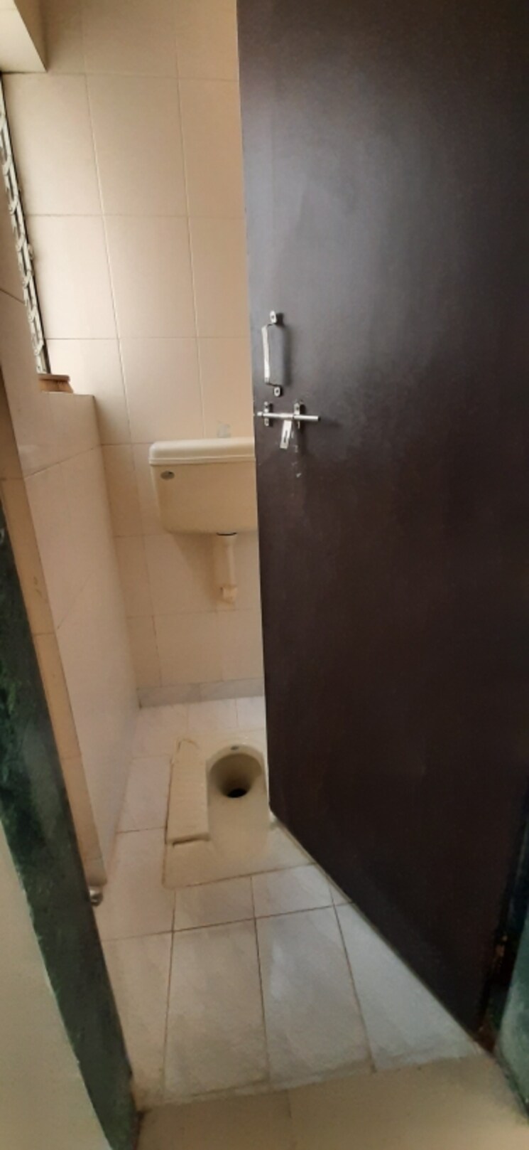 Bathroom, kumar-urban-kk-market 1 Bedroom 621 Sq.Ft. Apartment In Dhankawadi Pune 7317467