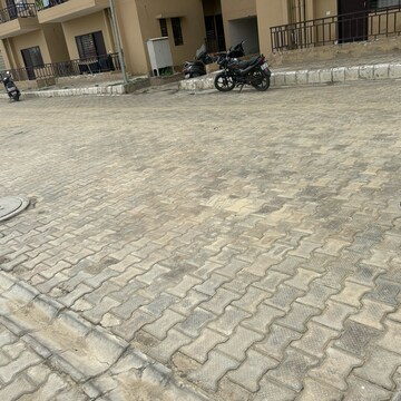 2.5 BHK Builder Floor – Exterior View View at Jali Kothi - for Sale