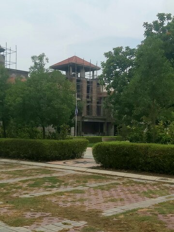  Plot – Garden View at Omaxe Metro City, Kalli Paschim - for Sale