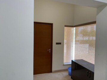 Room in 5 BHK Villa at Sobha International City Phase 1, Sector 109 – for Sale
