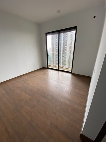 Room in 3 BHK Apartment at Risland The Icon, Dhokali – for Sale