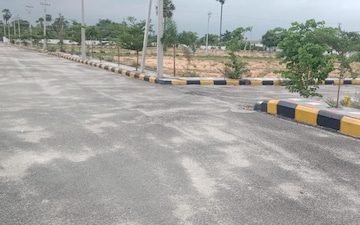 Plot For Sale in Chanda Nagar