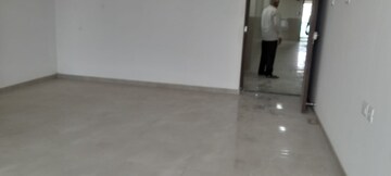 Room in 2 BHK Apartment at Sheth Irene, Malad West – for Sale