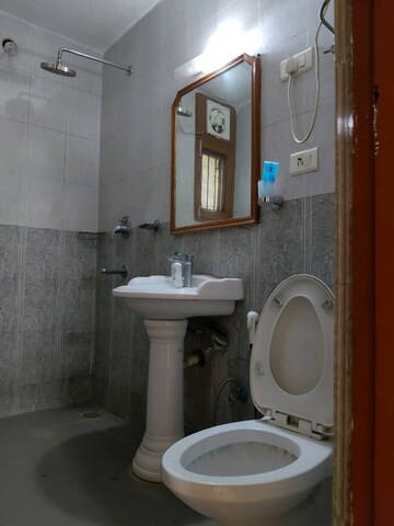 Bathroom in 3 BHK Apartment at Mahindra Luminare, Sector 59 – for Sale