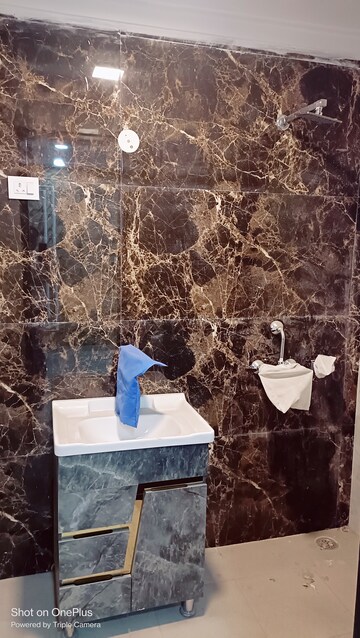 Bathroom in 4 BHK Builder Floor at Ashoka Enclave Faridabad, Sector 34 – for Sale
