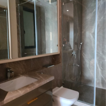 Bathroom in 4 BHK Builder Floor at Dlf Phase ii – for Sale