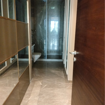 Staircase in 4 BHK Builder Floor at Dlf Phase ii – for Sale