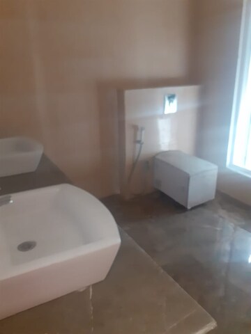 Bathroom in 2 BHK Apartment at Amrapali Eden Park, Sector 50 – for Sale