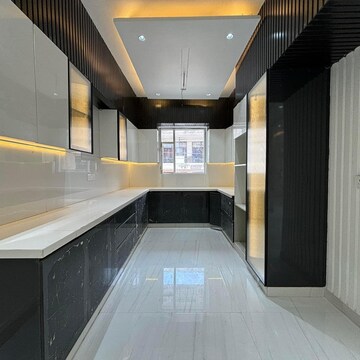 Kitchen in 4 BHK Builder Floor at Green Fields Colony – for Sale