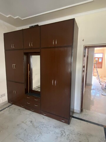 Furnished Amenities in 2 BHK Apartment at Cosmos Executive, Sector 3 – for Sale