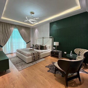 Living Room in 3 BHK Builder Floor at Sector 99 – for Sale