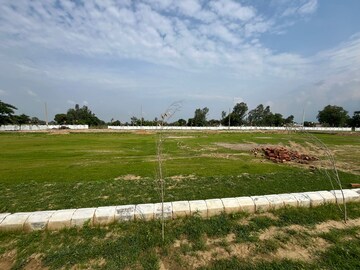  Plot For Sale in Kanpur Road