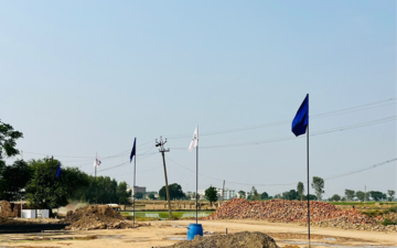 Plot For Sale in International Airport Road