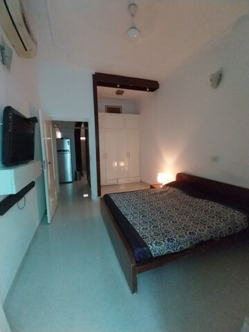 Bedroom in 6+ BHK Independent House at Palam Vihar – for Sale