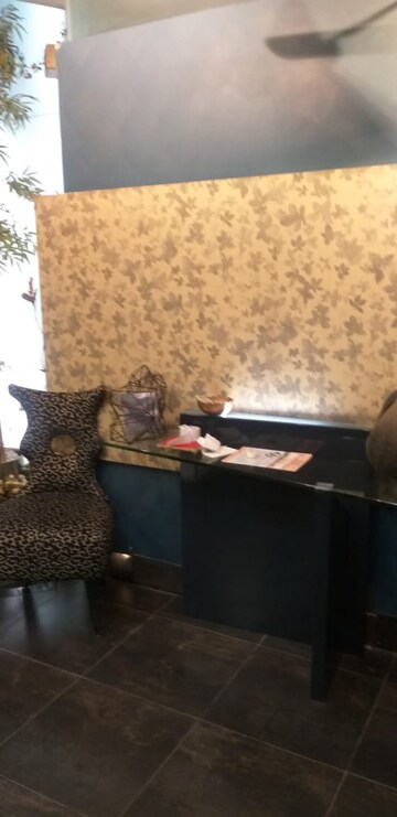 Furnished Amenities in 6+ BHK Villa at Satellite – for Sale