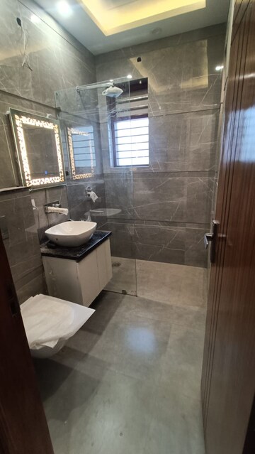 Bathroom in 2.5 BHK Builder Floor at Sector 21c – for Sale