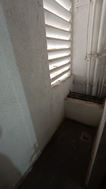 Parking in 2 BHK Apartment at Cosmos Classique, Ghodbunder Road – for Sale