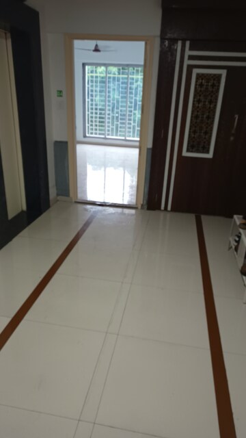 Furnished Amenities in 2 BHK Apartment at Cosmos Classique, Ghodbunder Road – for Sale