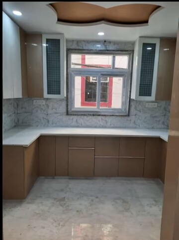Kitchen in 3 BHK Apartment at Amrapali Princely Estate, Sector 76 – for Sale