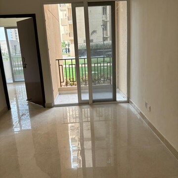 Room in 2 BHK Apartment at Signature Orchard Avenue 2, Hayatpur – for Sale
