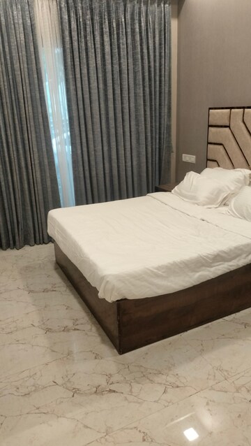 Bedroom in 1 BHK Apartment at SK Imperial Garden, Mira Road – for Sale