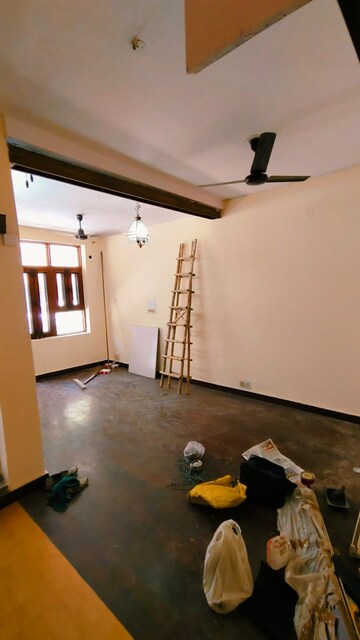Room in 3 BHK Apartment at Ip Extension – for Sale