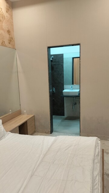 Room in 2 BHK Apartment at SK Imperial Garden, Mira Road – for Sale