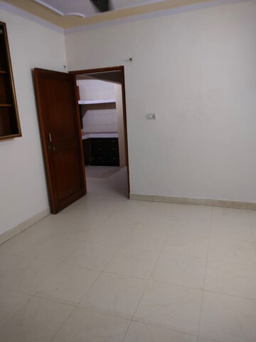 Room in 3 BHK Apartment at Ip Extension – for Sale