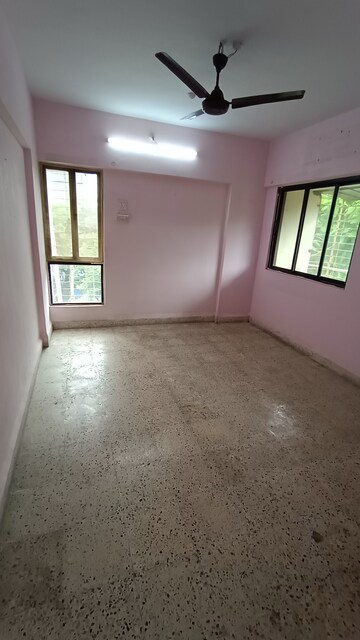 Room in 2 BHK Apartment at Lok Upvan Apartment Phase 2, Vasant Vihar – for Sale