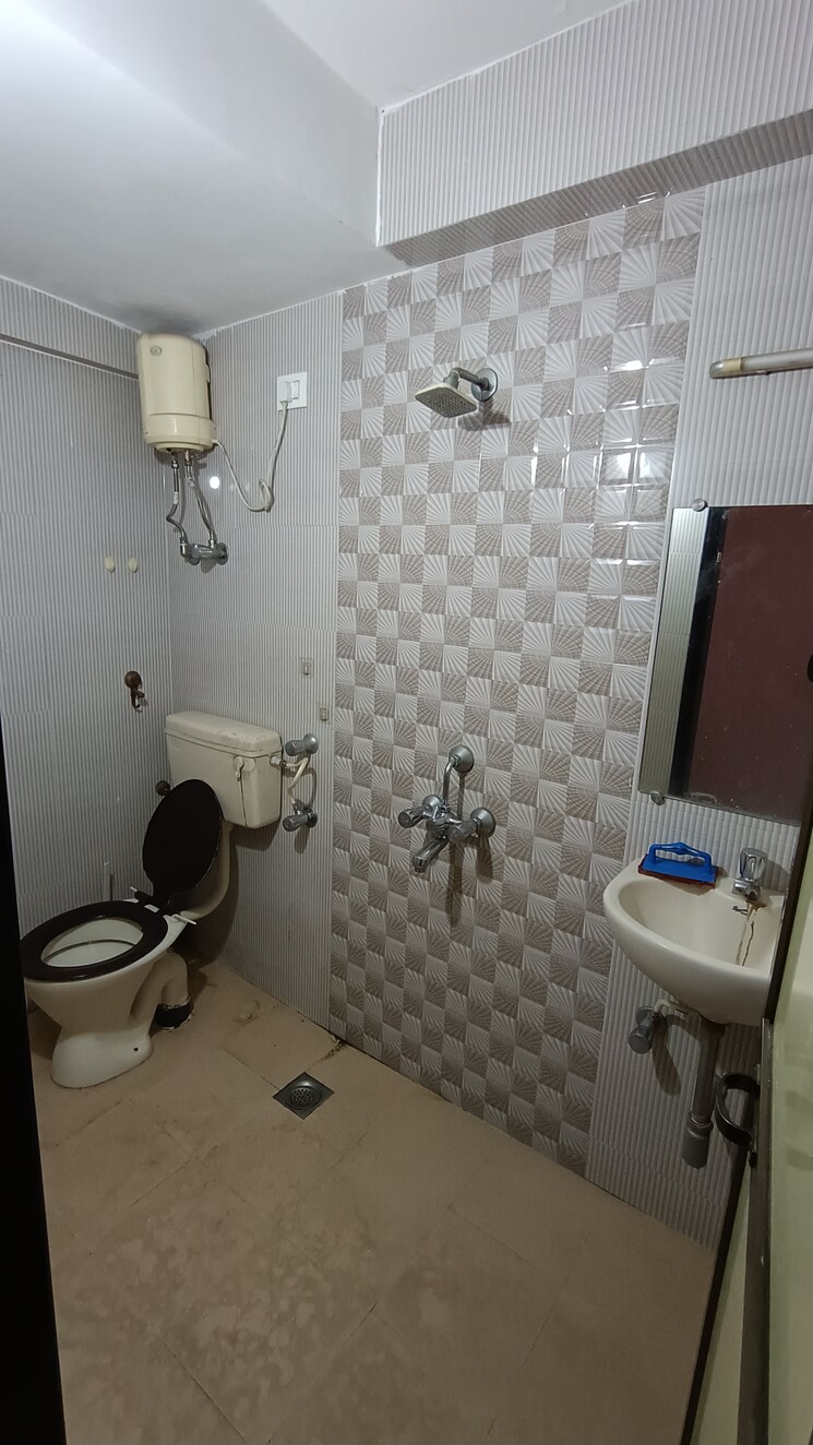 Master Bedroom, lok-upvan-apartment-phase-2 2 Bedroom 780 Sq.Ft. Apartment In Vasant Vihar Thane 7320844