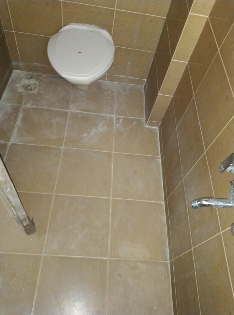 Bathroom, galaxy-heights-chs 2 Bedroom 800 Sq.Ft. Apartment In Airoli Navi Mumbai 7321175