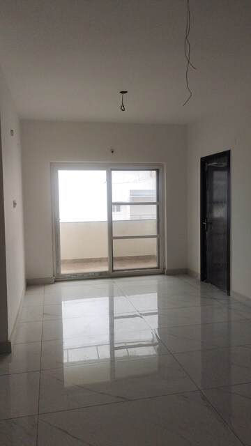 Room in 3 BHK Apartment at Khairatabad – for Sale
