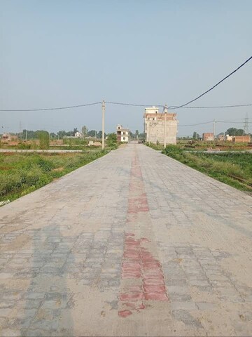  Plot For Sale in Gomti Nagar