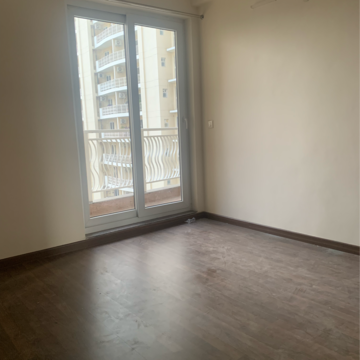 Room in 3.5 BHK Apartment at Imperia Esfera, Garoli Kalan – for Sale