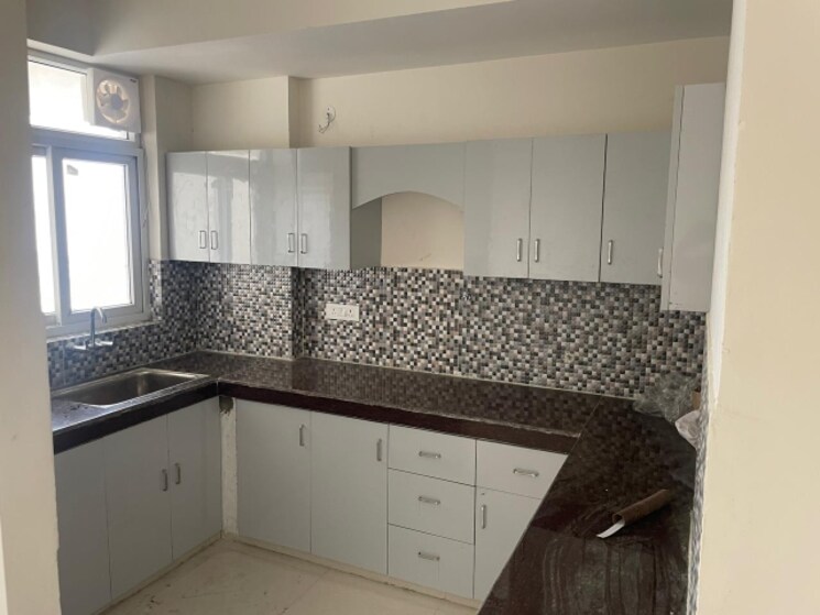 Kitchen, pareena-coban-residences 3 Bedroom 1997 Sq.Ft. Apartment In Sector 99a Gurgaon 7322335