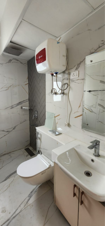 Bathroom in 3 BHK Apartment at M3M Heights, Sector 65 – for Sale