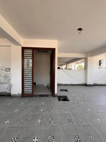 Room in 3 BHK Independent House at Gms Road – for Sale
