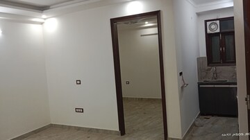 Room in 2 BHK Builder Floor at Chattarpur – for Sale
